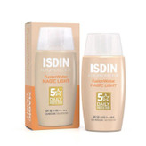 ضدآفتاب فیوژن واتر رنگی ایزدین مجیک لایت SPF 50